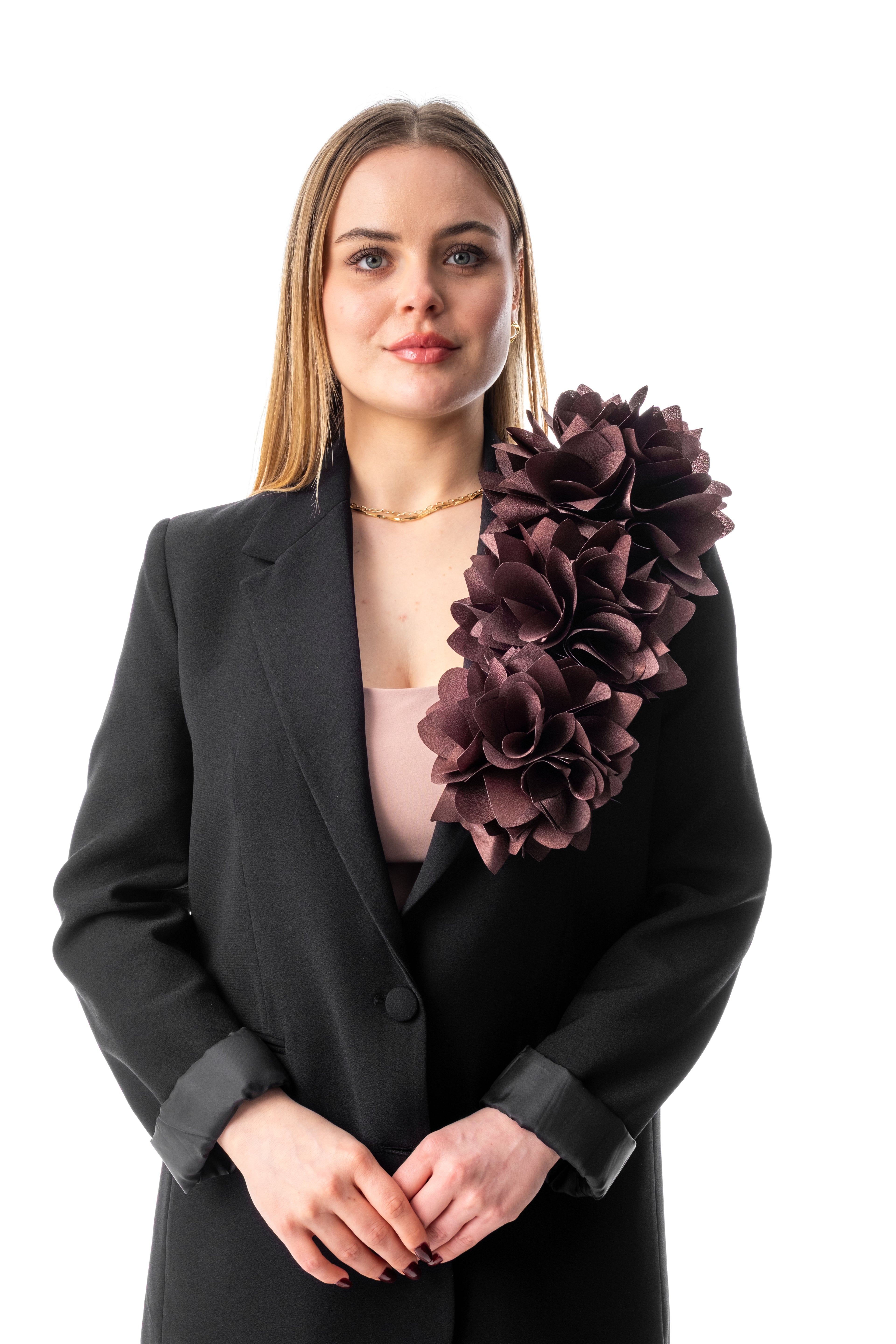 ADELİNA | Kahverengi Yaka Çiçeği